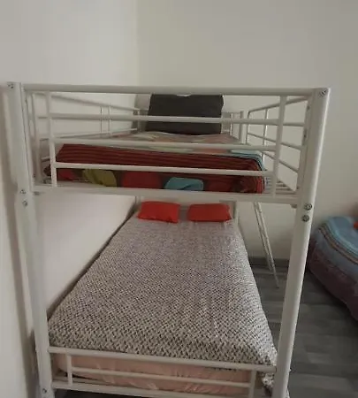 Appartement 2 Pieces 20eme Parijs